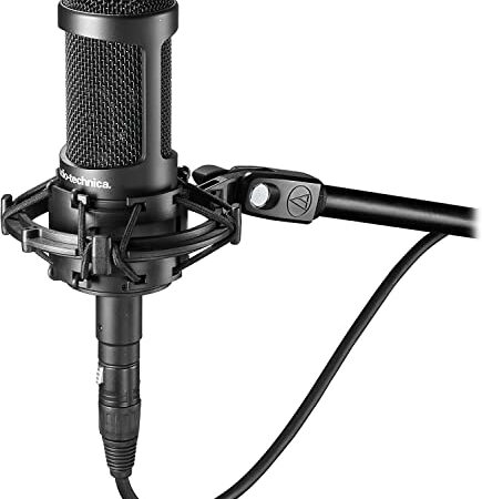 オーディオテクニカ AT2050 コンデンサーマイク XLR 単一指向性マイク / 双指向 / 全指向 / ローカットスイッチ / PADスイッチ / 専用ショックマウント付き/ レコーディング / 宅録 / 動画配信 / ポッドキャスト / 実況 / DTM / ブラック 【国内正規品】